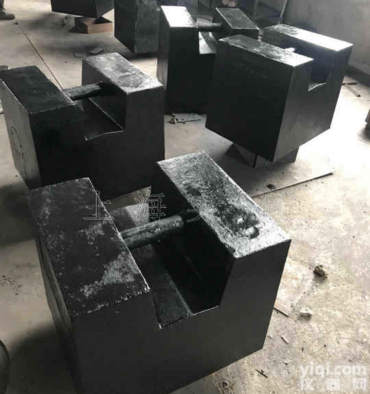 1t<em>砝码</em>,有计量<em>合格证</em>书标准<em>砝码</em>价格