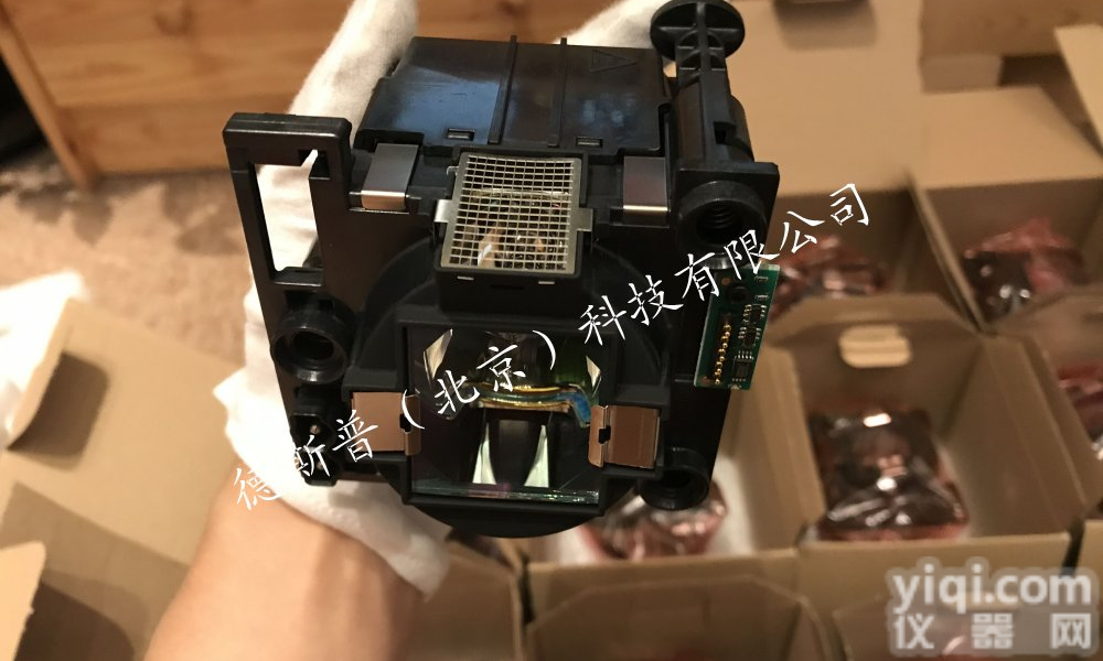 <em>原厂</em>DP<em>投影机</em><em>灯泡</em>全新