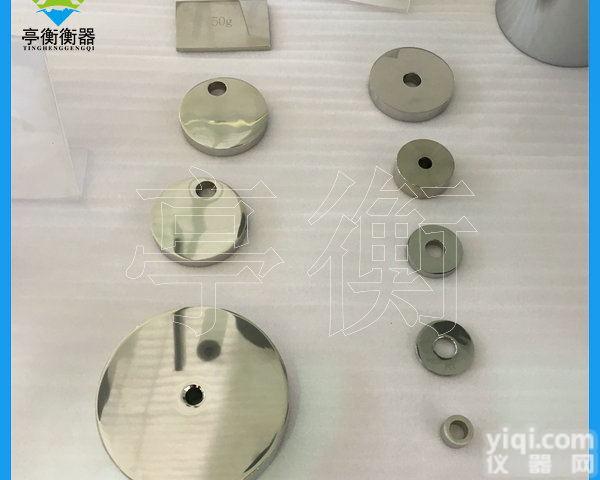 <em>圆孔</em>形标准<em>砝码</em>，100g不锈钢圆形<em>砝码</em>