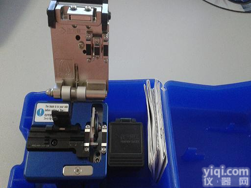 FC-6S<em>住友</em>高精度<em>光纤</em>切<em>割刀</em>