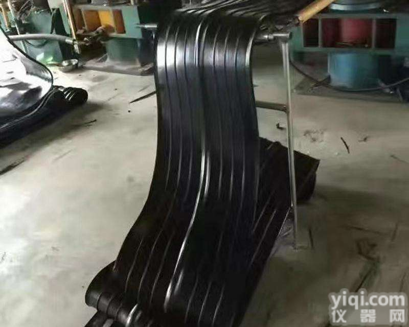 中埋式651型橡胶<em>止水带</em>@徐州中埋式651型橡胶<em>止水带</em>@中埋式651型橡胶<em>止水带</em><em>施工</em>时应注意铺垫方法