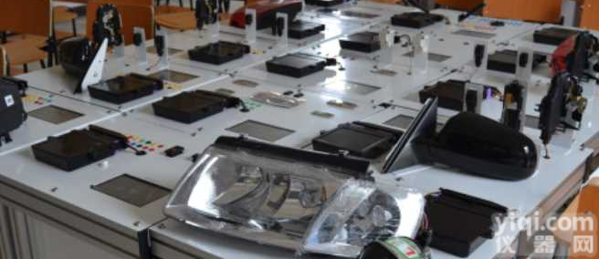 <em>汽车电子</em>与车载CAN网络（<em>台架</em>）系统