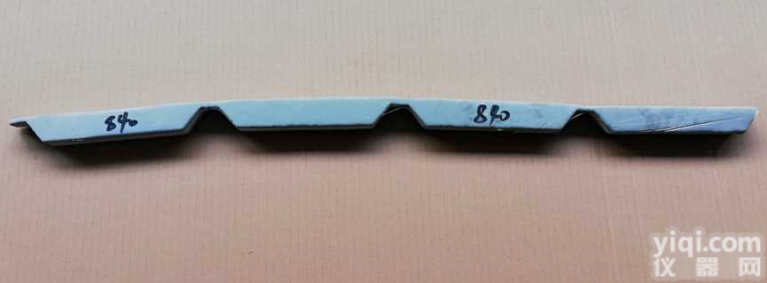 彩钢瓦840<em>泡沫</em>密封<em>堵头</em>