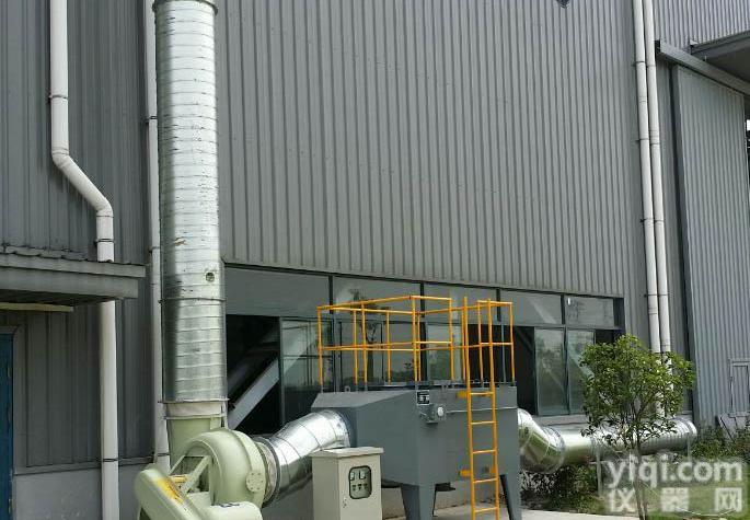 活性炭吸附箱江阴环保设备：<em>源头</em><em>生产厂家</em>