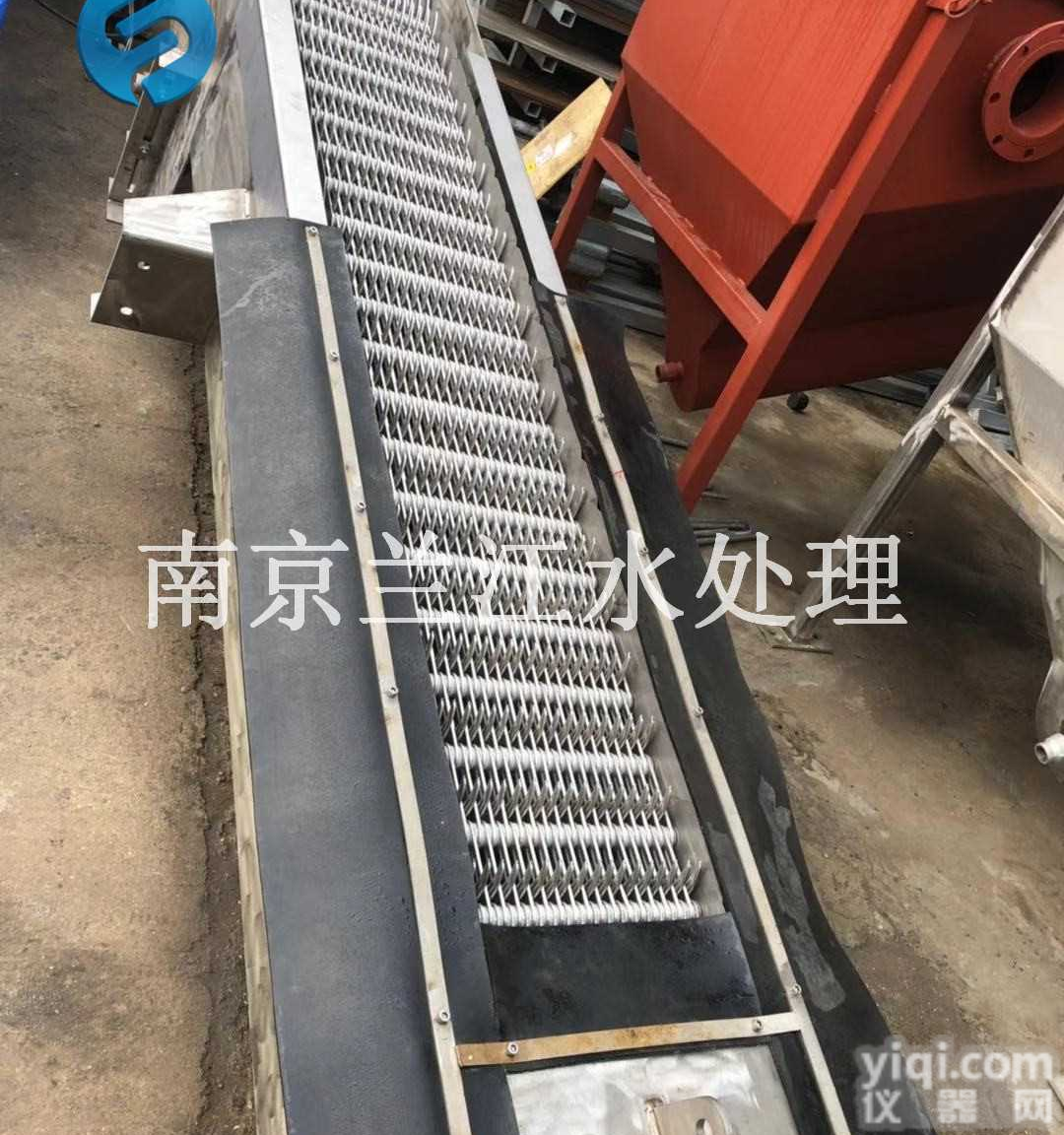反捞式<em>格栅</em>清污机厂家<em>直销</em>