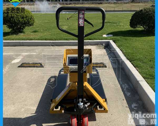 快递行业<em>叉车</em>秤厂家， <em>蓝牙</em>传输功能的<em>叉车</em>秤