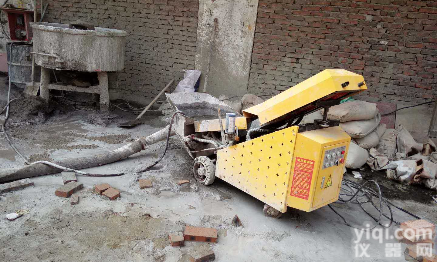 @<em>企业咨询</em>混凝土<em>上料机</em>价格是多少