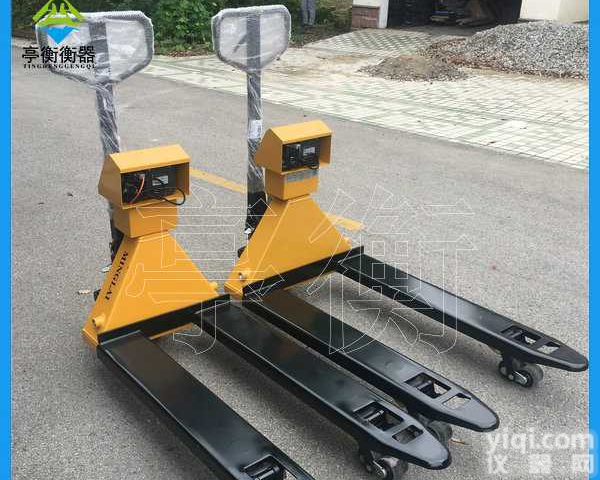 带秤的液压<em>搬运车</em>，人工<em>称重</em>液压叉车秤