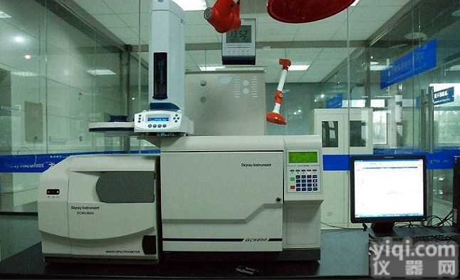 <em>纺织品</em>中禁用<em>偶氮染料</em>气相色谱质谱检测仪，天瑞仪器专业制造