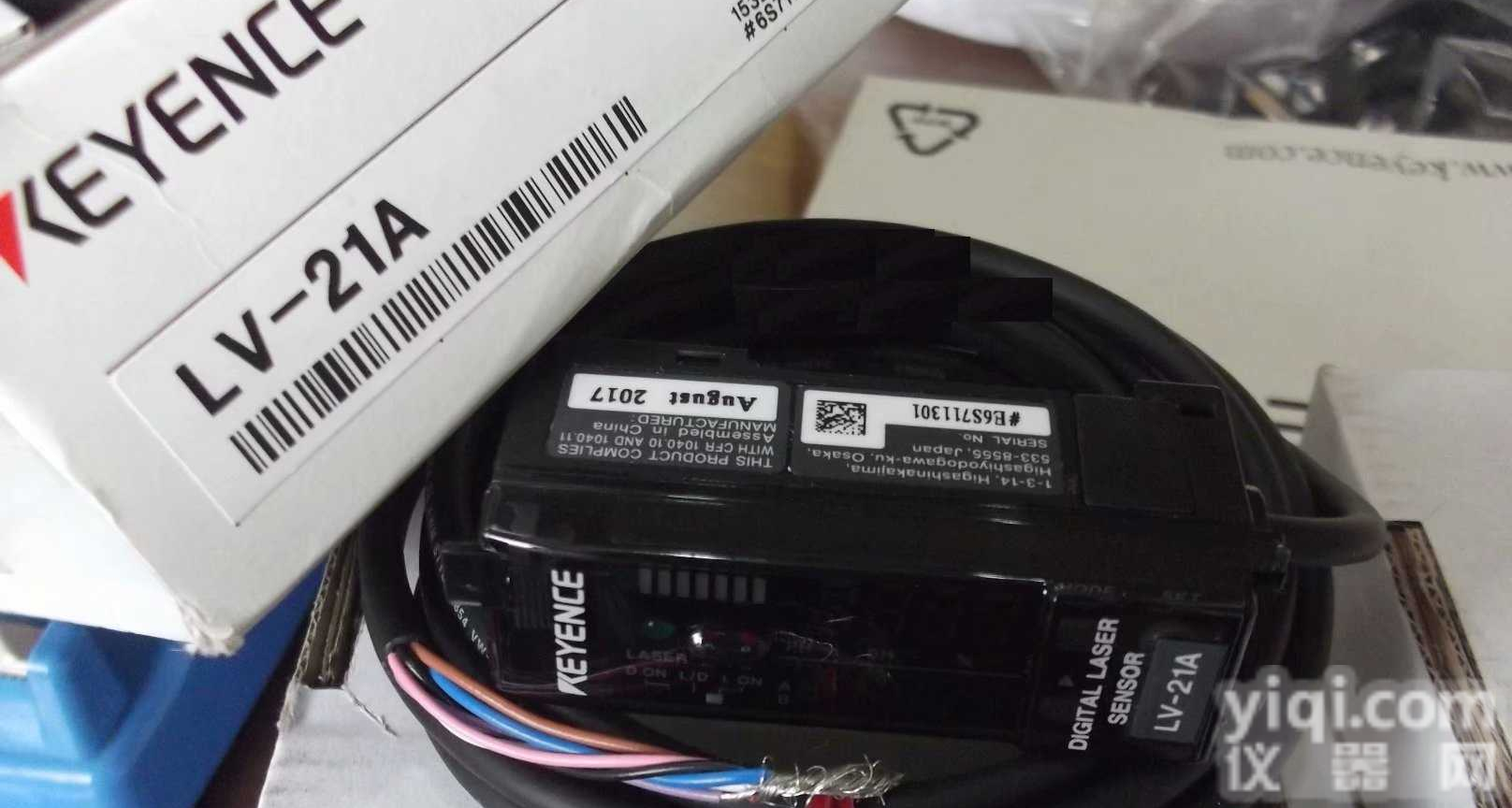 原装 日本KEYENCE基恩士光电<em>传感器</em> 数字<em>激光</em>放大器 <em>LV</em>-21A