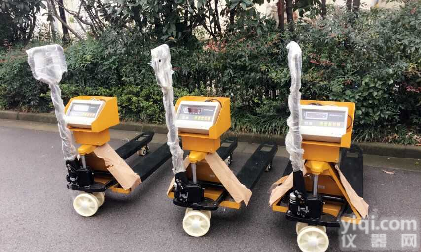 南通<em>物流公司</em>计重<em>叉车</em>/2t<em>叉车</em>电子秤带打印功能