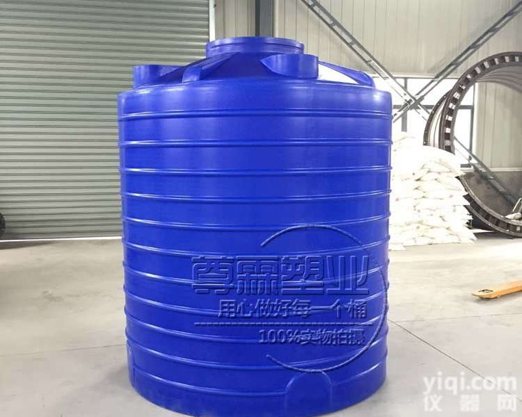 南通厂家直供5吨塑料<em>储罐</em>5<em>立方</em>pe水塔