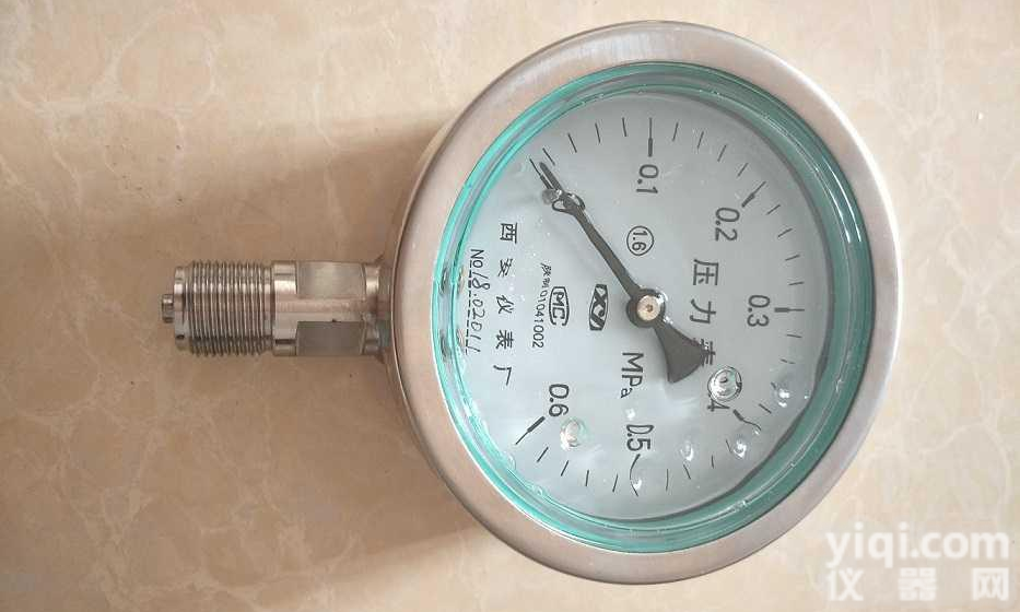 供应<em>工业型</em>YTFN-60不锈钢<em>耐震</em>压力表 2.5级 60mm