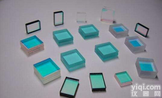 <em>激光</em>模组<em>镜片</em> <em>激光</em>标线仪 绿光模组532nm滤镜 蓝<em>玻璃</em><em>镜片</em>