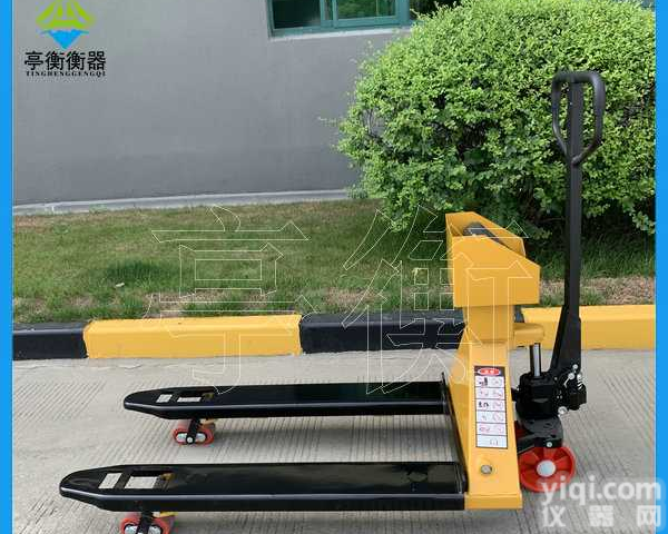 可以打磅单<em>叉车</em>秤，<em>手压</em>电子<em>叉车</em>秤