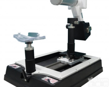 <em>台湾</em>MiiS赫<em>罗斯</em>CR 100型手持眼底拍摄辅具