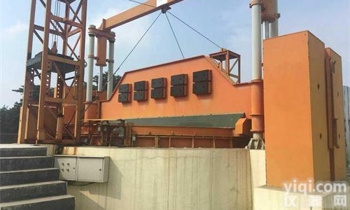 自复式<em>立井</em><em>防爆</em>门实现<em>防爆</em>门自动关闭，可提供专利证书