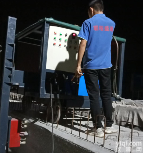 <em>邯郸</em><em>高架桥</em>桥墩怎么凿毛混凝土凿毛锤报道