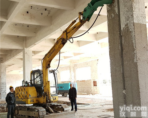 林州立面<em>斜面</em><em>混凝土</em>凿毛技术<em>混凝土</em>凿毛机2019新款