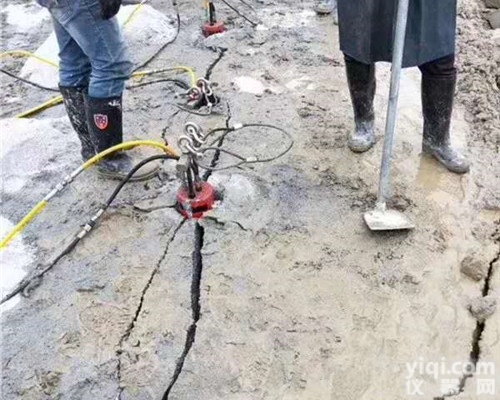 电动型<em>液压</em><em>劈裂</em>机/5000吨<em>液压</em><em>劈裂</em>机