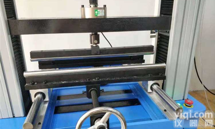 纸面石膏板<em>断裂</em>载荷<em>弯曲</em>试验机