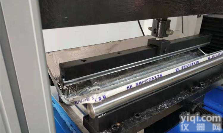 天然橡胶<em>万能</em><em>拉力机</em>，微机控制<em>万能</em><em>拉力机</em>，厂家