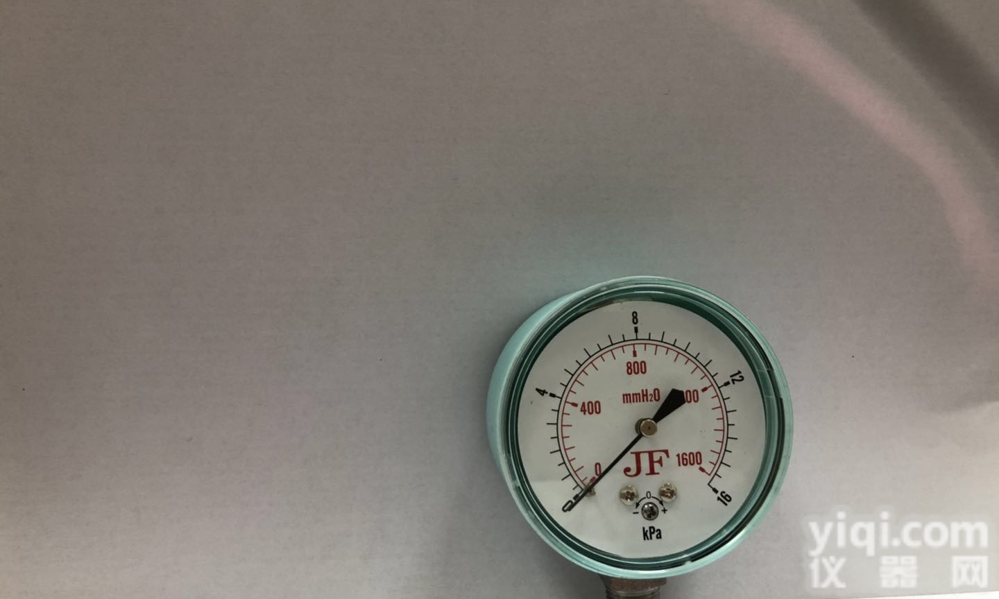 专业生产销售<em>塑壳</em>膜盒<em>压力表</em>--厂家直销，颜色可自订