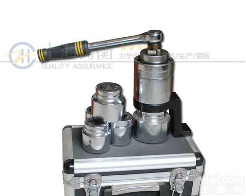 5000牛米机械式<em>扭矩</em><em>放大器</em>拆装<em>螺栓</em>专用