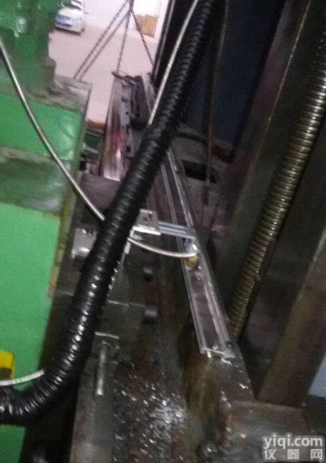 河北石家庄4米<em>龙门铣</em><em>数显</em>改造安装磁栅尺