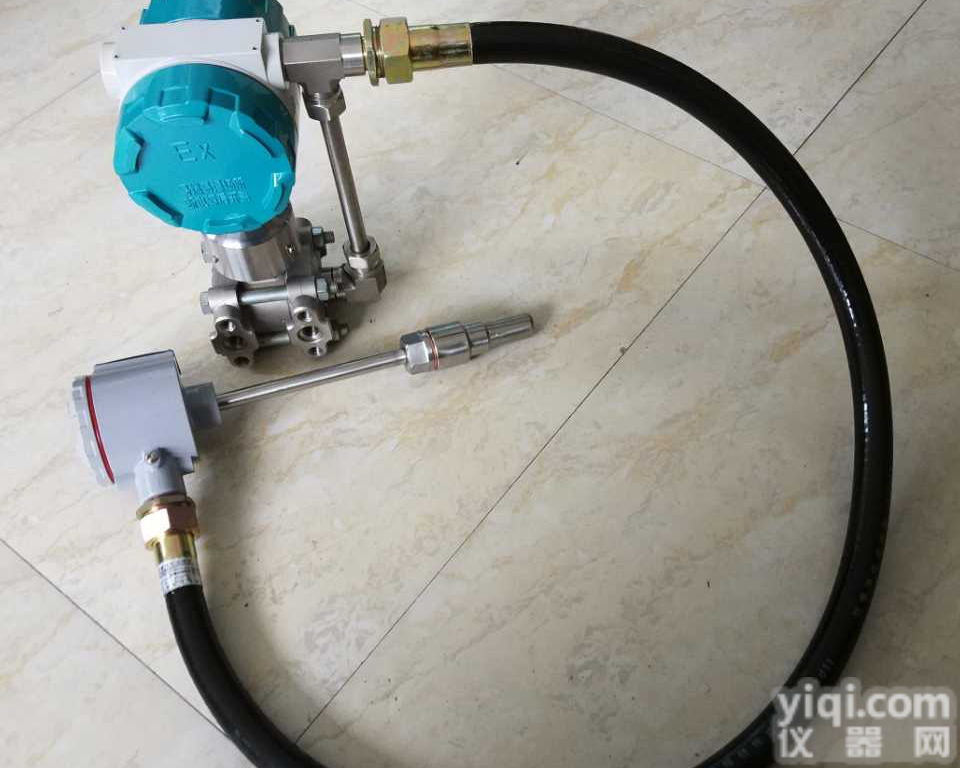 <em>温压补偿一体化多参量差压变送器</em>