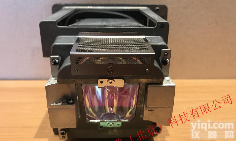 原<em>封包</em>全新巴可PGWU-61B<em>投影机</em>专用<em>灯泡</em>