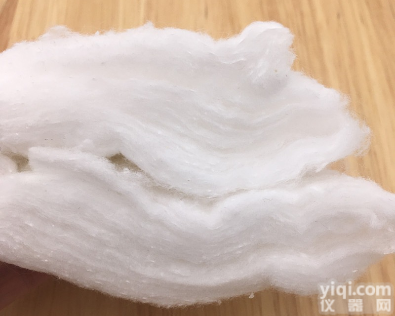 <em>大方</em>生产批发<em>脱脂棉</em>