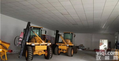 六盘水<em>护栏</em>打桩螺旋<em>打桩机</em>打多深