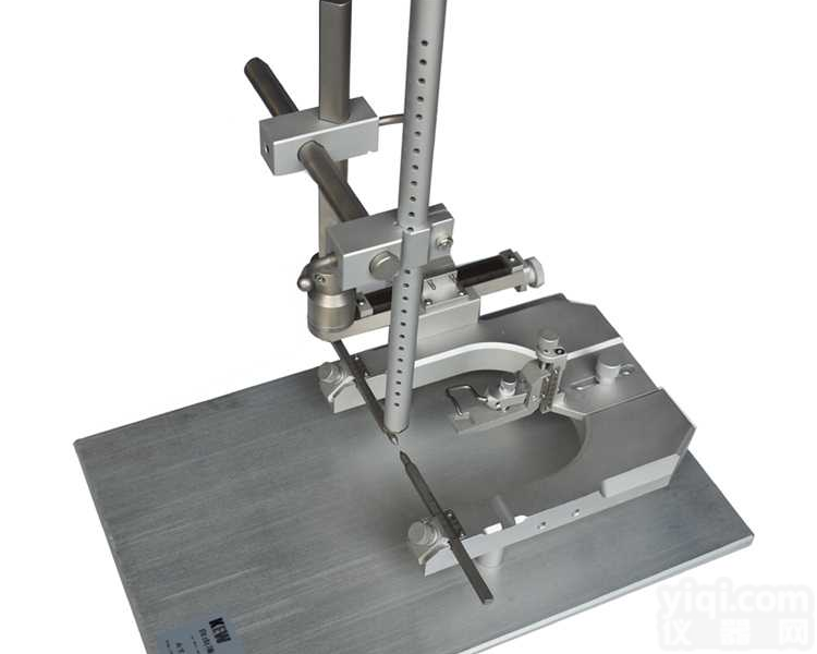 <em>自由落体</em><em>脑损伤</em>打击器