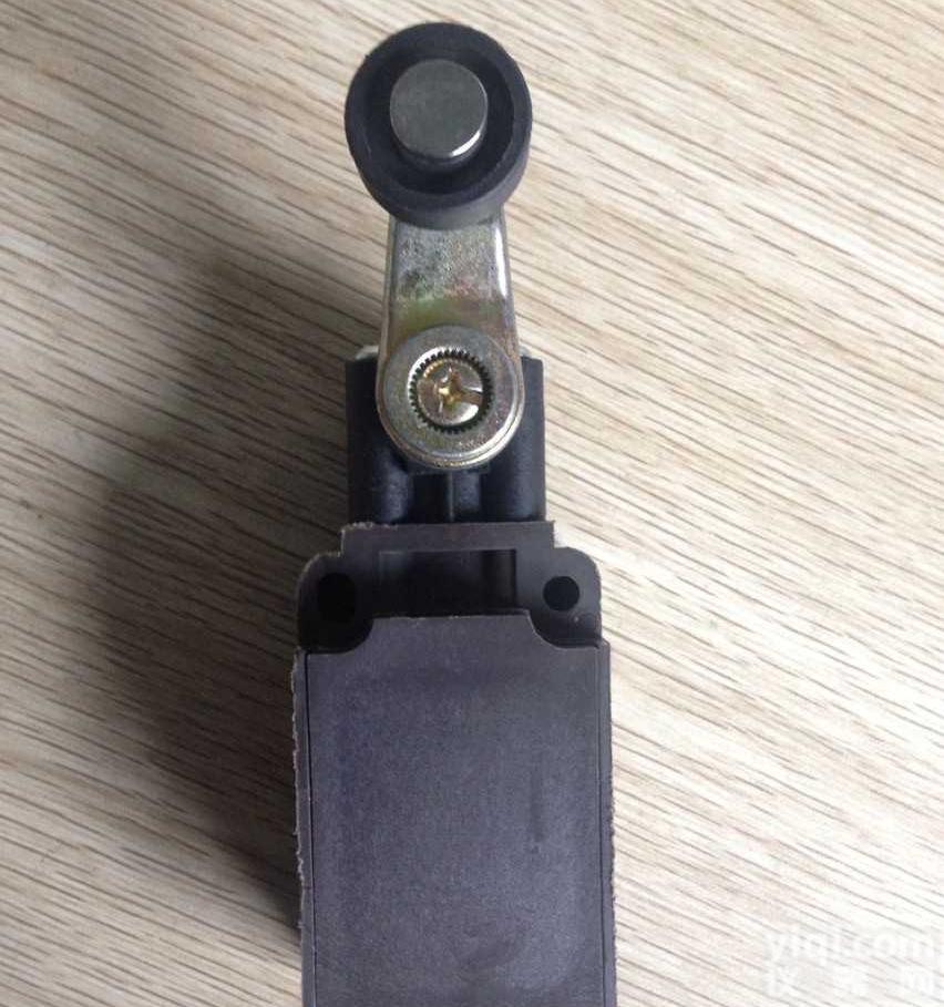 机械<em>摇臂</em><em>限位开关</em>Z4VH 335-11Z-M20 行程开关