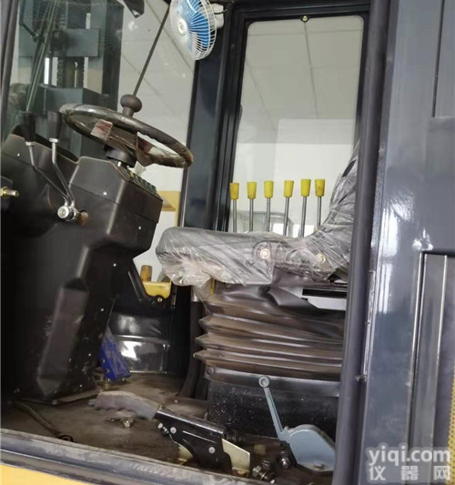 晋中<em>高速路</em><em>护栏</em>打桩机企业新闻