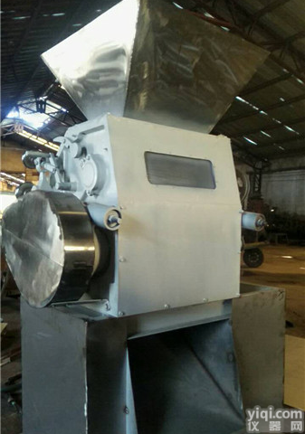 金富民Pai对辊式尿素破碎机无尘生产符合<em>环保标准</em>