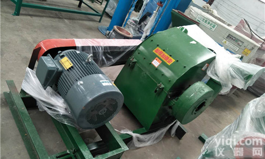 <em>锤片式</em>饲料<em>粉碎机</em>秸秆杂草多用型粉碎设备