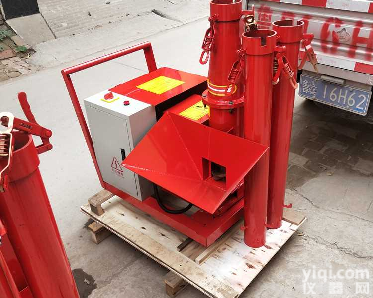 供应二次<em>构造柱</em>浇注机 二次<em>结构</em>浇注机 二次<em>构造柱</em>浇注上料机