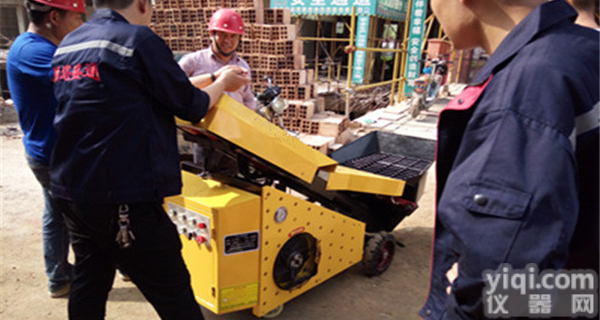 <em>柱子</em>注<em>混凝土</em>用的泵新闻