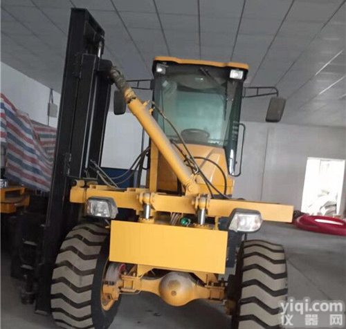 <em>驻马店</em>圆桩护栏<em>打桩机</em>厂家直销新闻