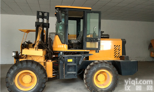 <em>濮阳</em>高速护栏<em>打桩机</em>厂家直销新闻