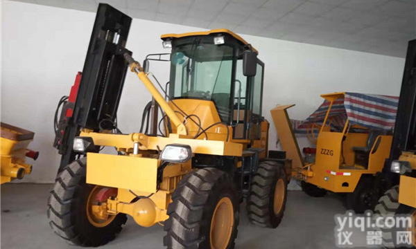 <em>信阳</em>高速护栏<em>打桩机</em><em>出厂价</em>新闻