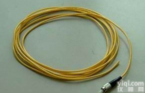 <em>光缆尾纤</em> 
