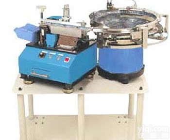 自动<em>散装</em><em>电容</em><em>剪脚机</em>