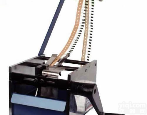 手摇带式<em>电容</em><em>剪脚机</em>