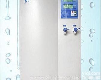 实验室双级反<em>渗透型</em>去离子型纯水系列