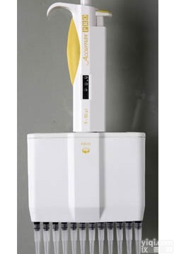 <em>Accumax</em> <em>PRO</em> 12道<em>移液器</em>