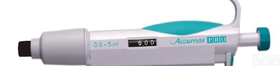 <em>Accumax PRO 移液器</em>