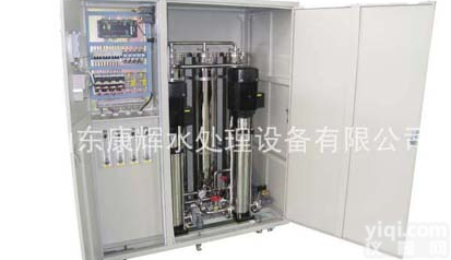 <em>医用水处理设备</em>